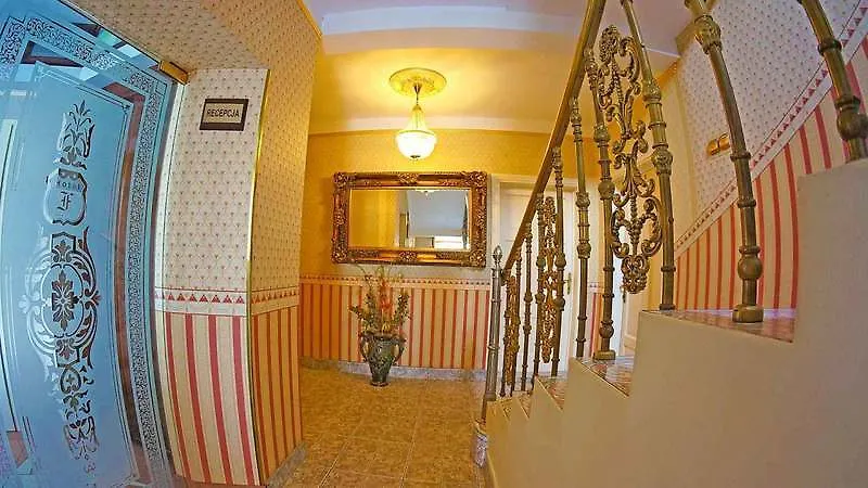 Florian Budget Rooms Cracovia