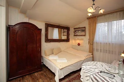 Florian Budget Rooms Cracovia Ostello